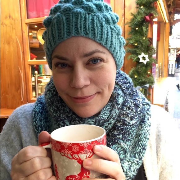 Meet your Posher, Melissa - Picture 4 of 7